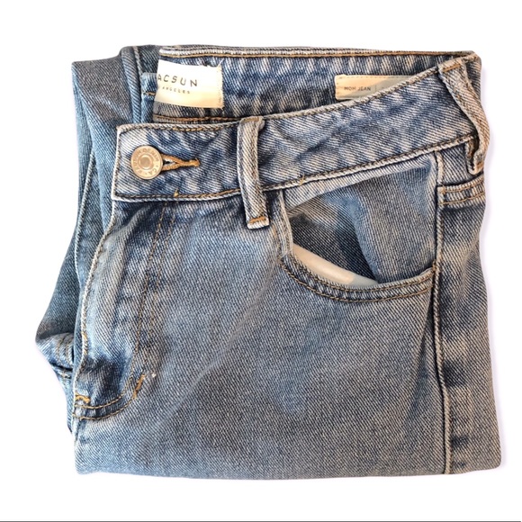 Pacsun mom Jeans Sz 24 light wash - Picture 2 of 10